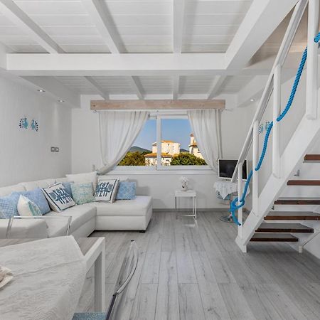 Giglio Apartment Vista Mare E Parcheggio Privato Porto Rotondo Eksteriør bilde