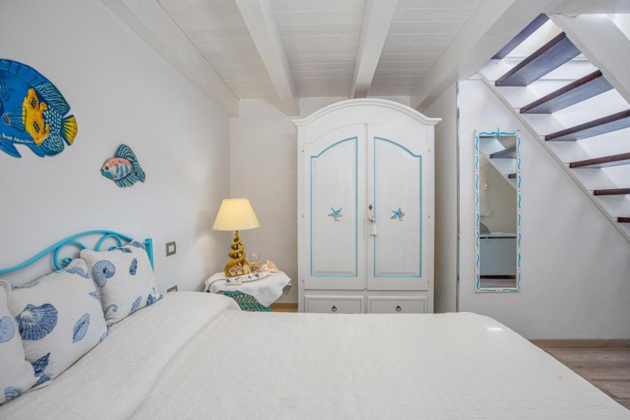 Giglio Apartment Vista Mare E Parcheggio Privato Porto Rotondo Eksteriør bilde
