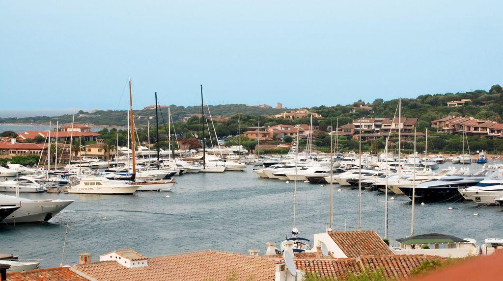 Giglio Apartment Vista Mare E Parcheggio Privato Porto Rotondo Eksteriør bilde